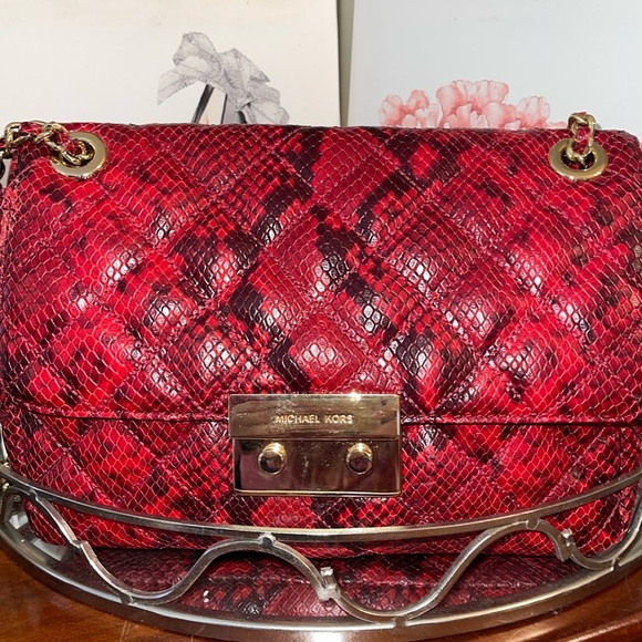 Michael Kors Sloan Quilted Phyton Embossed Leather Large Chain Shoulder Bag - Picture 4 of 13